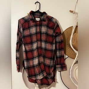 American Eagle Distressed Split Hem Flannel